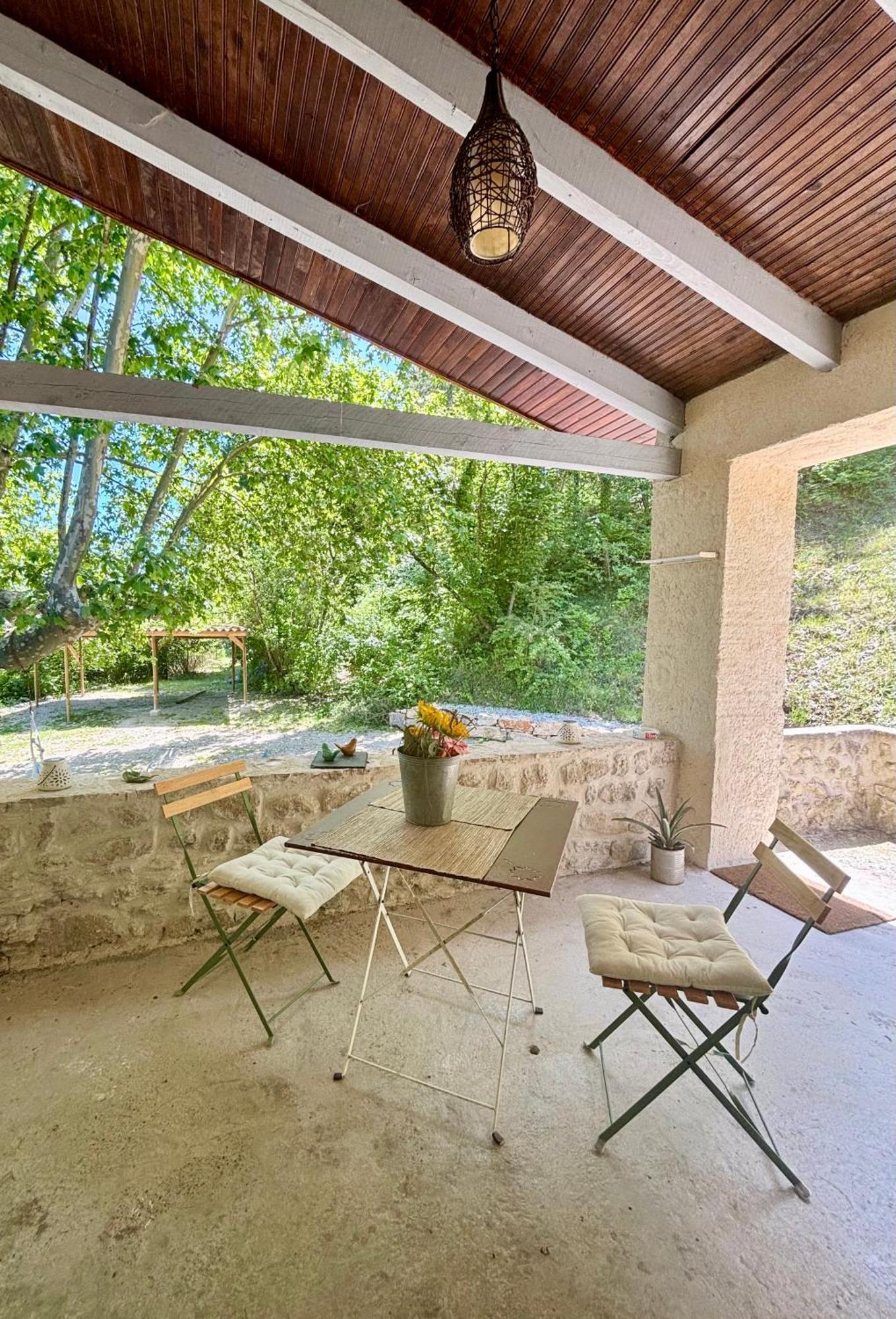 Le Petit Chalus Appartement Forcalquier Buitenkant foto